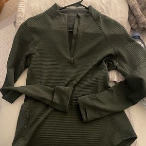 Womens lululemon quarter zip